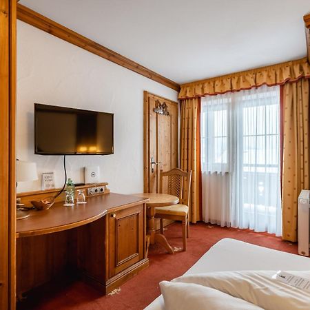 Hotel Restaurant Hexenalm Söll Exteriör bild