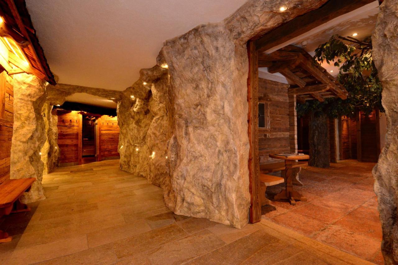 Hotel Restaurant Hexenalm Söll Exteriör bild