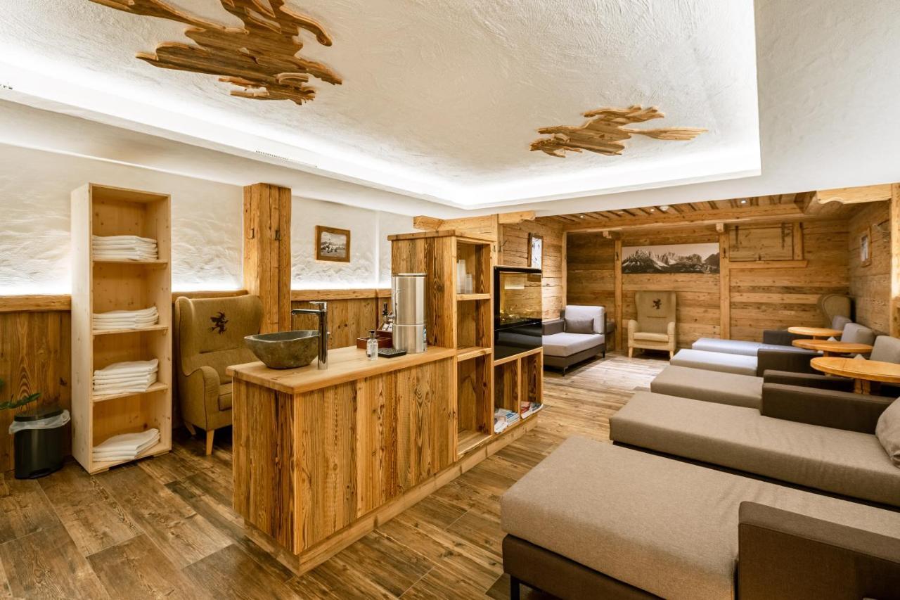 Hotel Restaurant Hexenalm Söll Exteriör bild