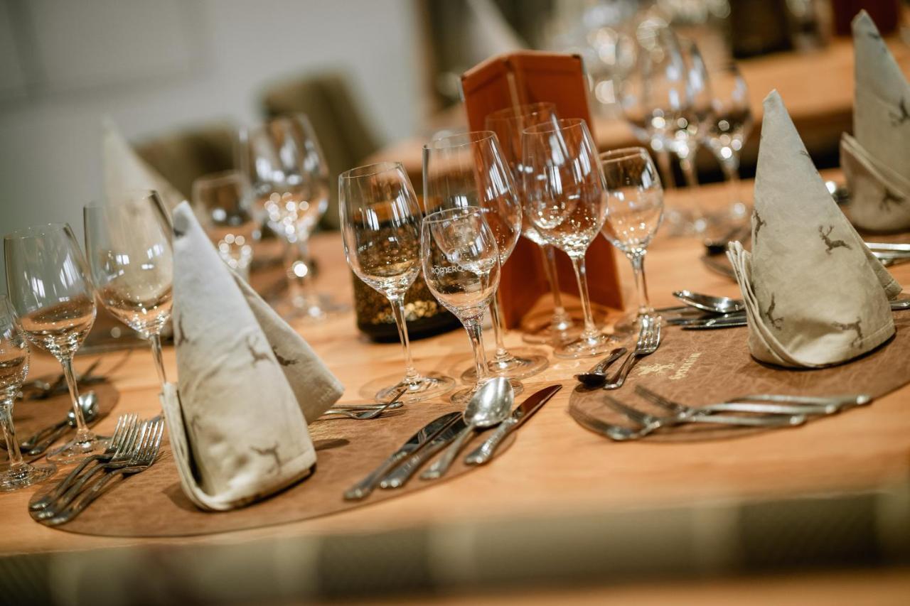 Hotel Restaurant Hexenalm Söll Exteriör bild