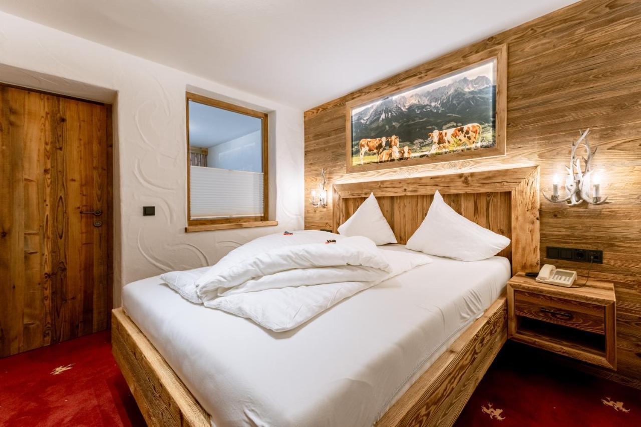 Hotel Restaurant Hexenalm Söll Exteriör bild