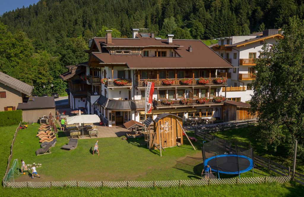 Hotel Restaurant Hexenalm Söll Exteriör bild